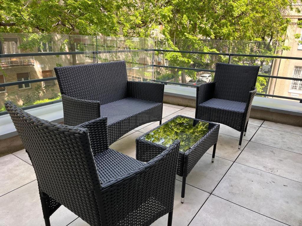 Skau Gajova Family Two Bedroom Apartment With A Terrace Free Parking Bratislava Exterior photo